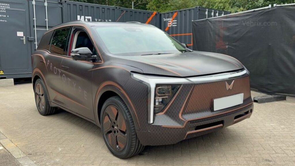 The current image has no alternative text. The file name is: New-Mahindra-XUV-5XO.jpg